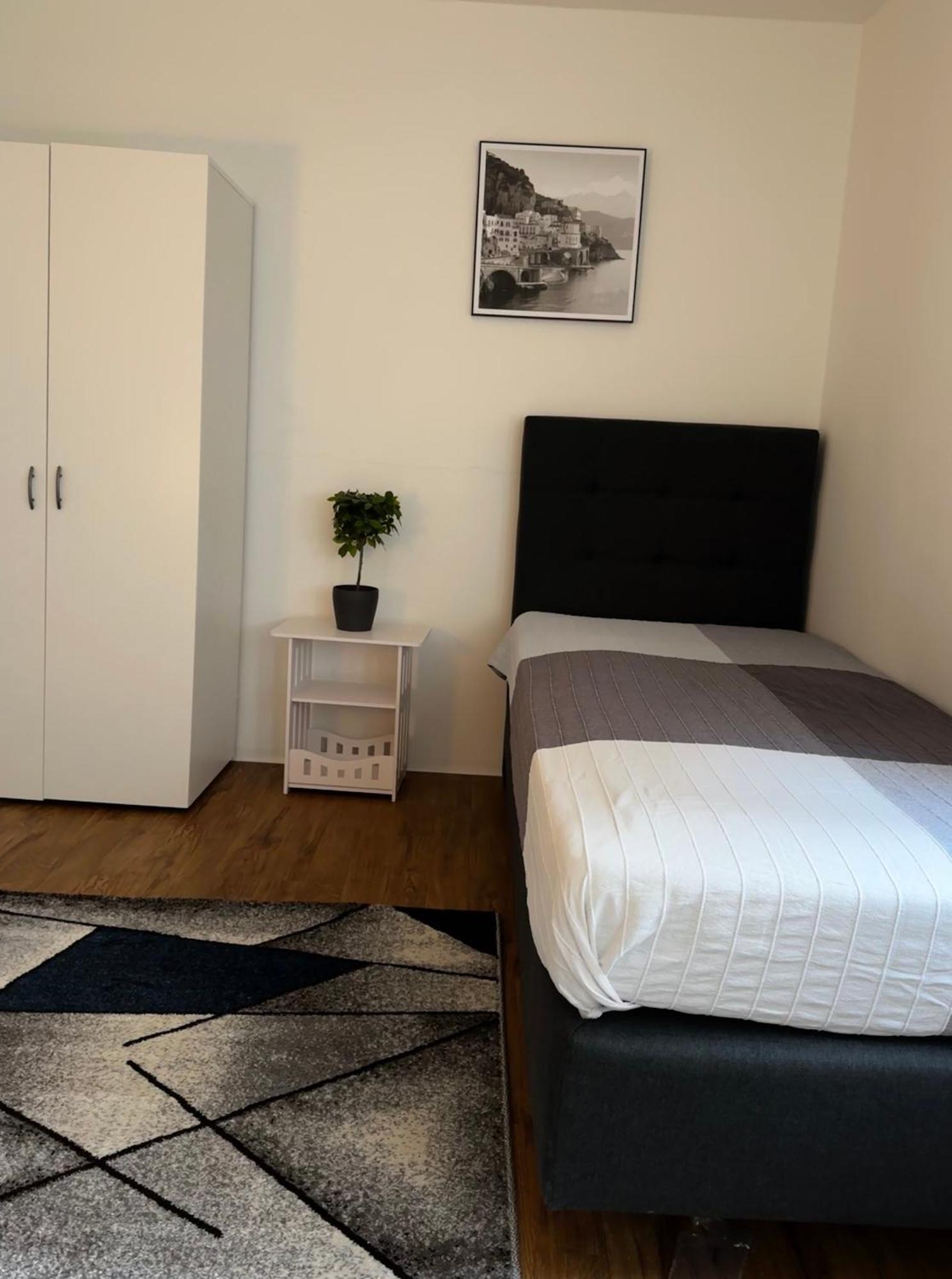 Fc Dortmund Center - Single Room Exterior photo
